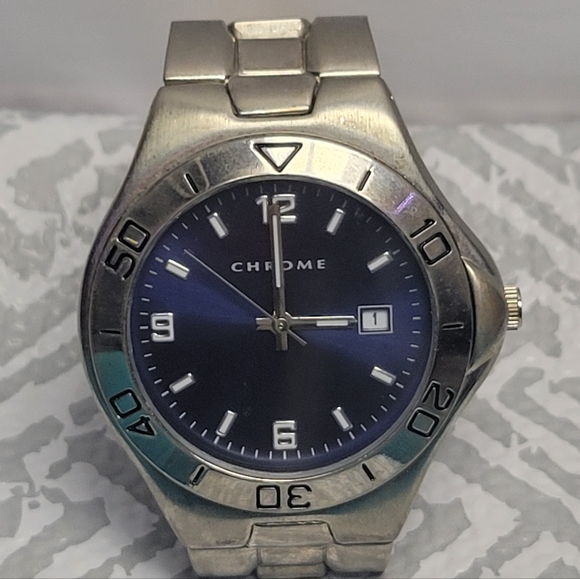 CHROME Watch - Picture 13 of 13